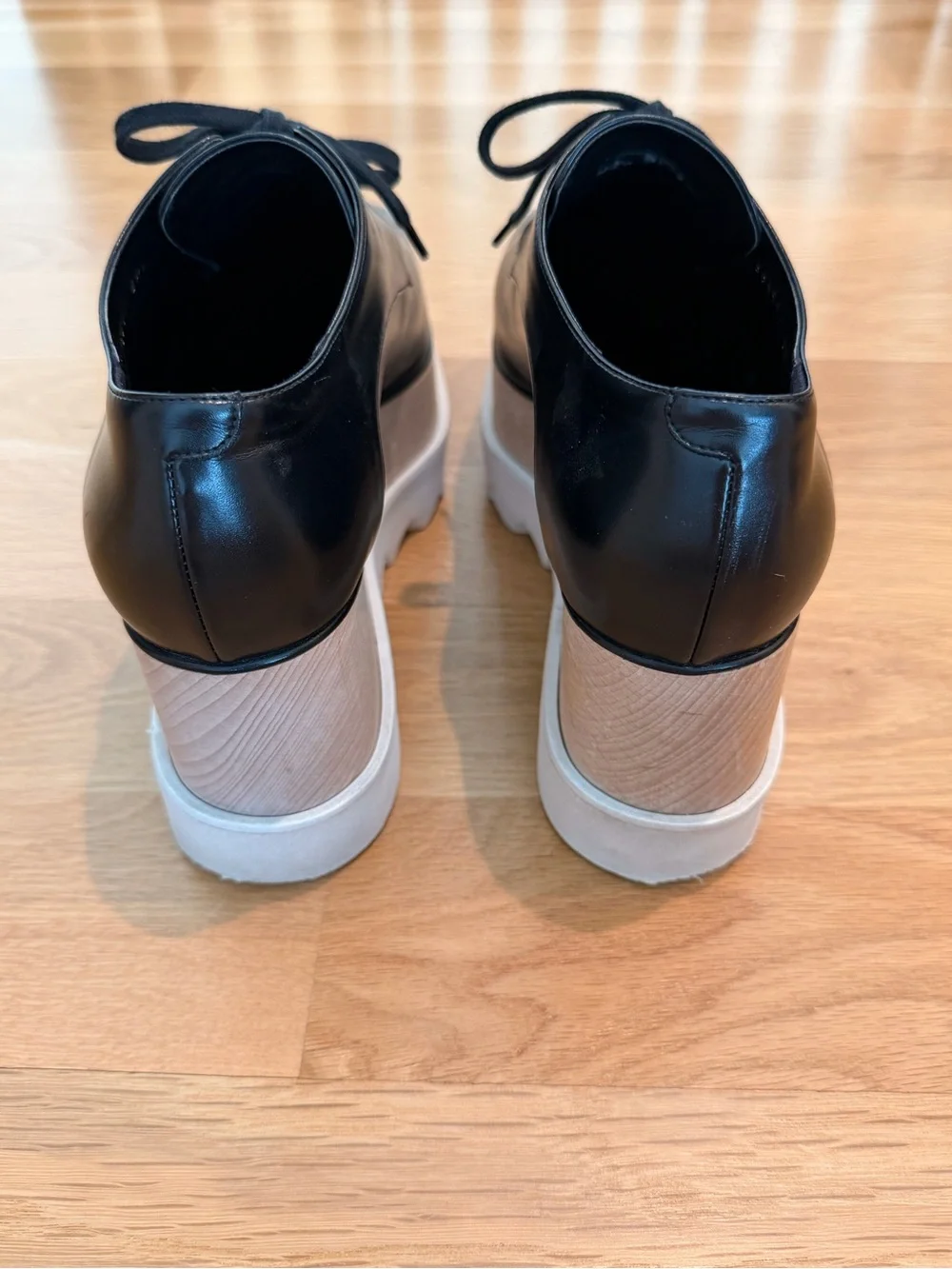 Stella McCartney Elyse Platforms Size 38.5